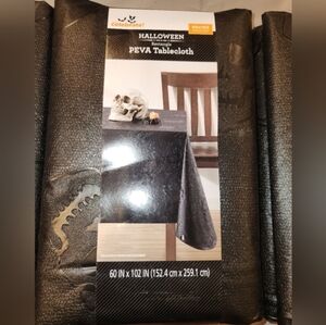 LOT OF THREE SKULLS BLACK PEVA TABLECLOTHS - NEW